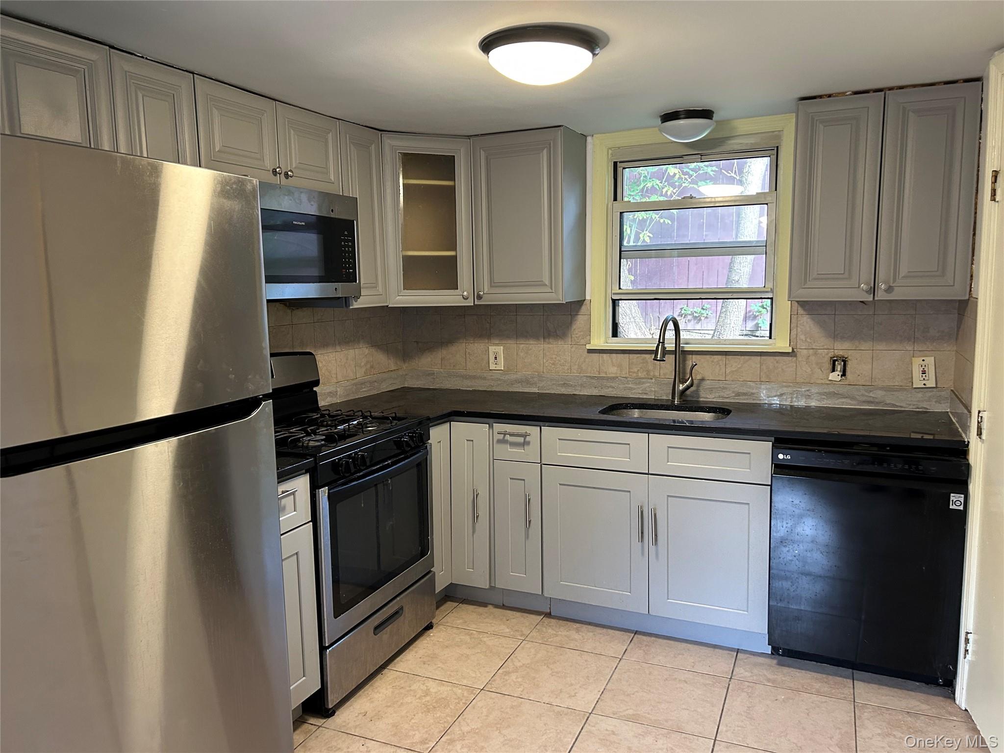 #6 photo, 67 Hulse Avenue, Middletown , NY 10940