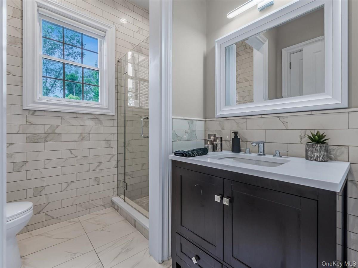 #19 photo, 1 Harriman Drive, ナッソー郡 Sands Point , NY 11050