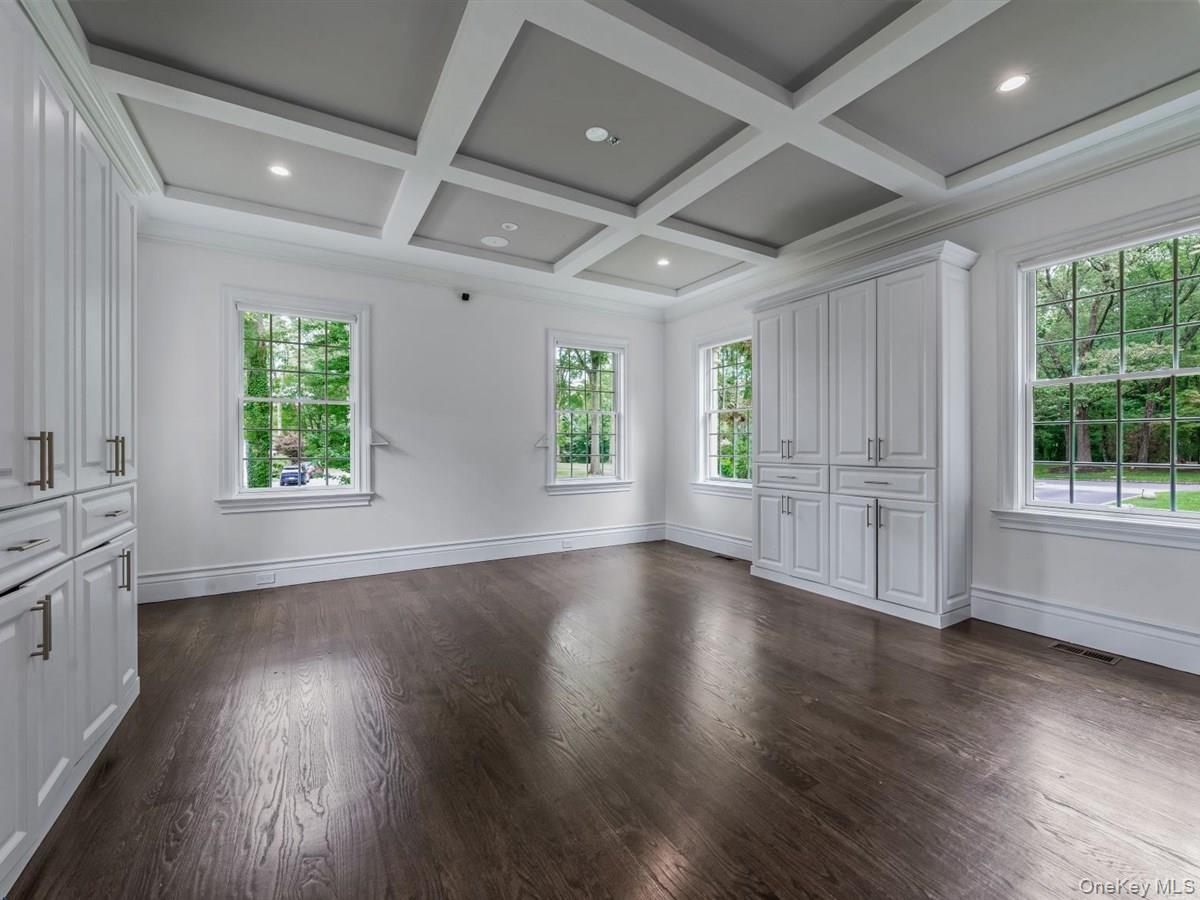 #9 photo, 1 Harriman Drive, ナッソー郡 Sands Point , NY 11050