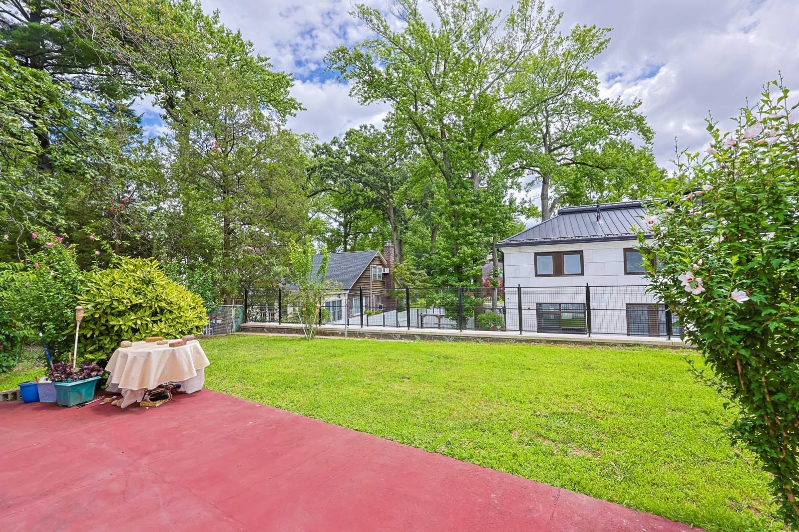 #27 photo, 195-12 McLaughlin Ave, クイーンズ区 Holliswood , NY 11423