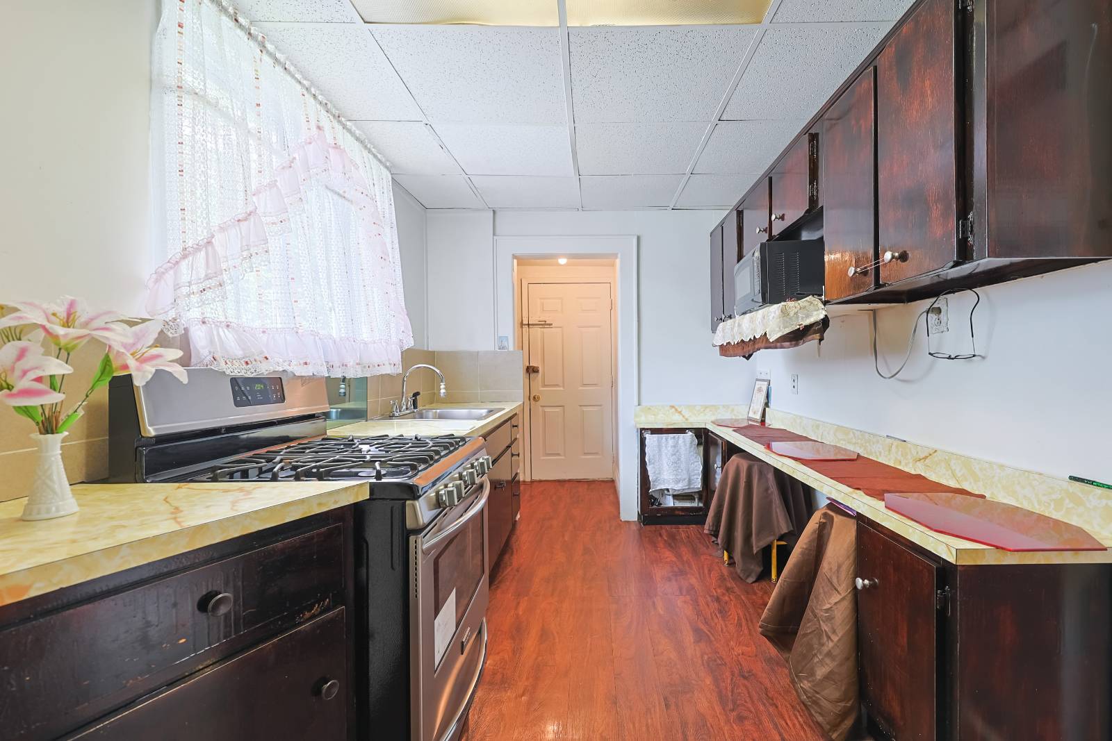 #48 photo, 195-12 McLaughlin Ave, クイーンズ区 Holliswood , NY 11423