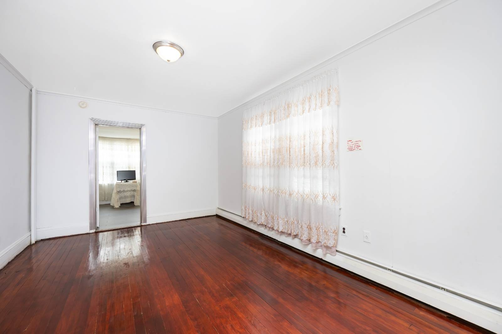 #52 photo, 195-12 McLaughlin Ave, クイーンズ区 Holliswood , NY 11423