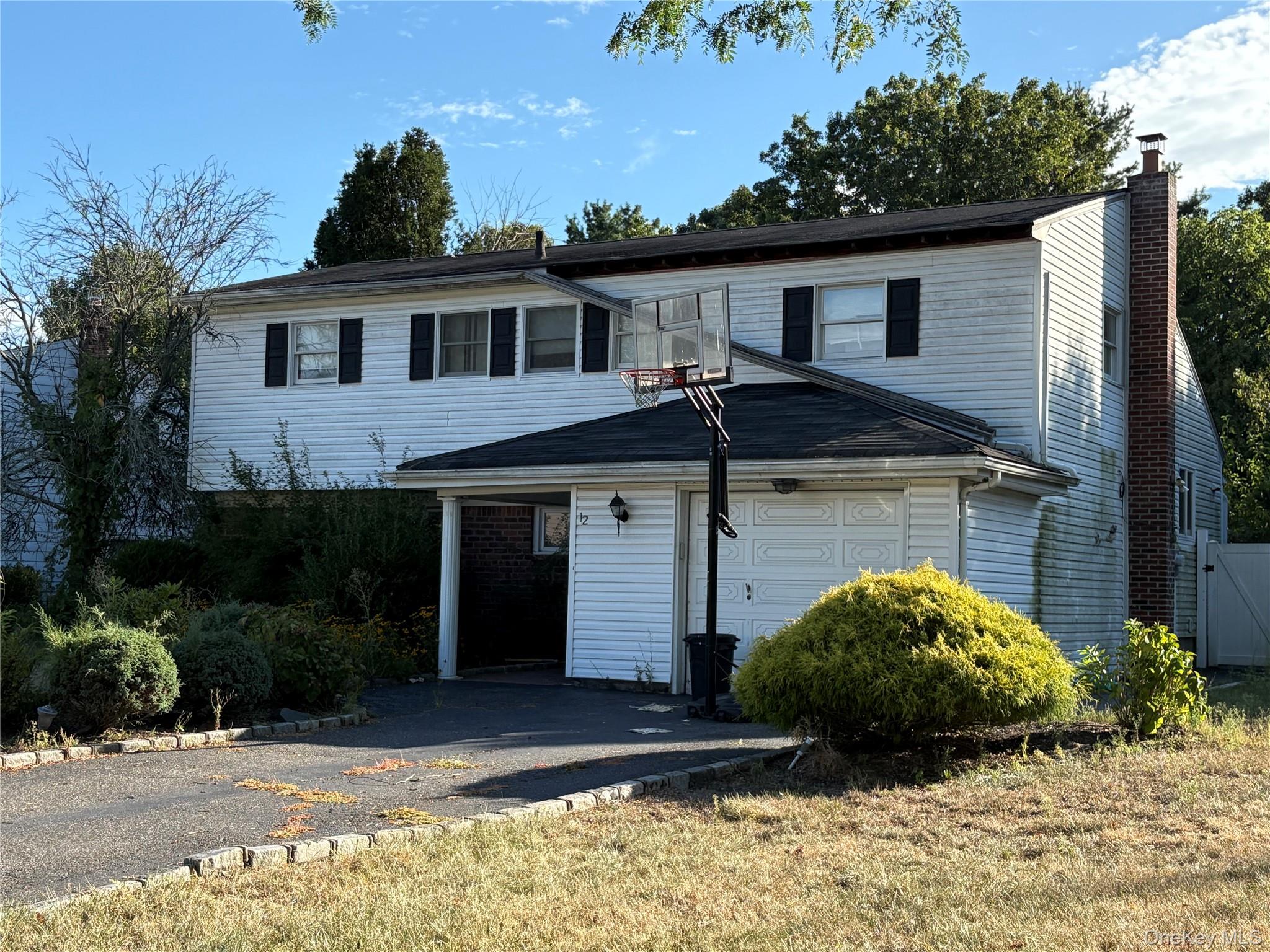 #1 photo, 12 Crabapple Lane, Commack , NY 11725