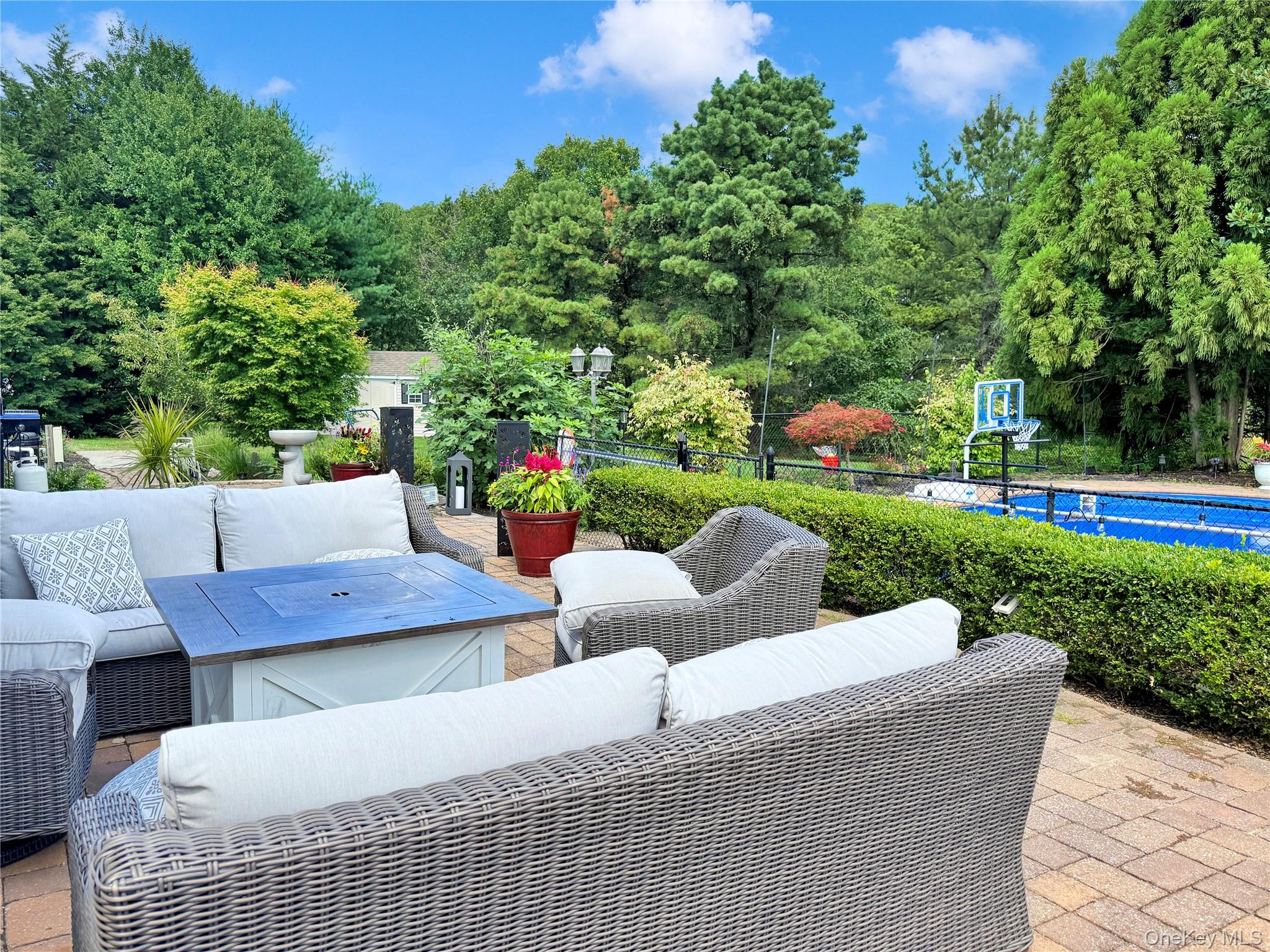 #11 photo, 36 Ashley Circle, サフォーク郡 Manorville , NY 11949