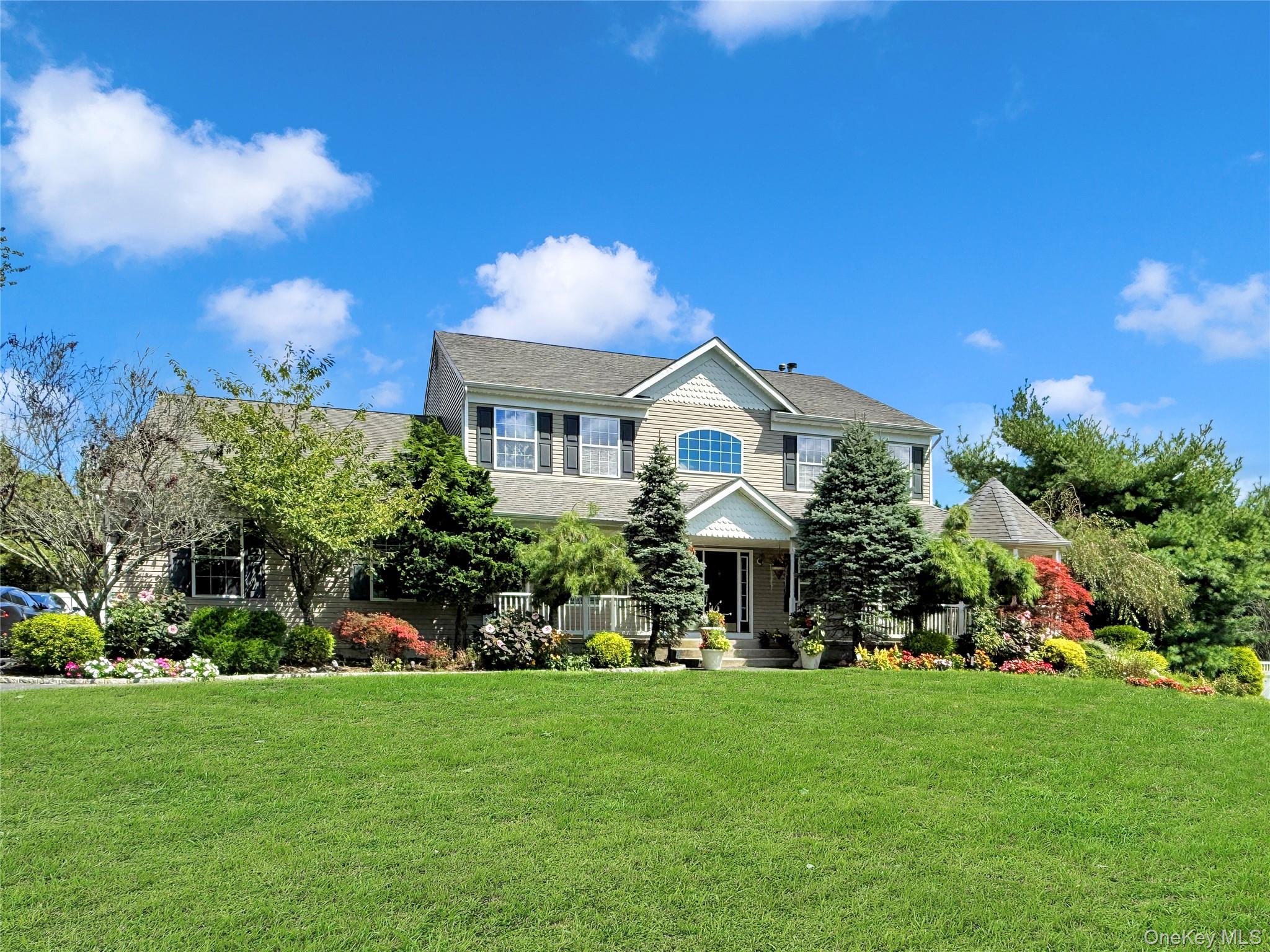 #3 photo, 36 Ashley Circle, サフォーク郡 Manorville , NY 11949