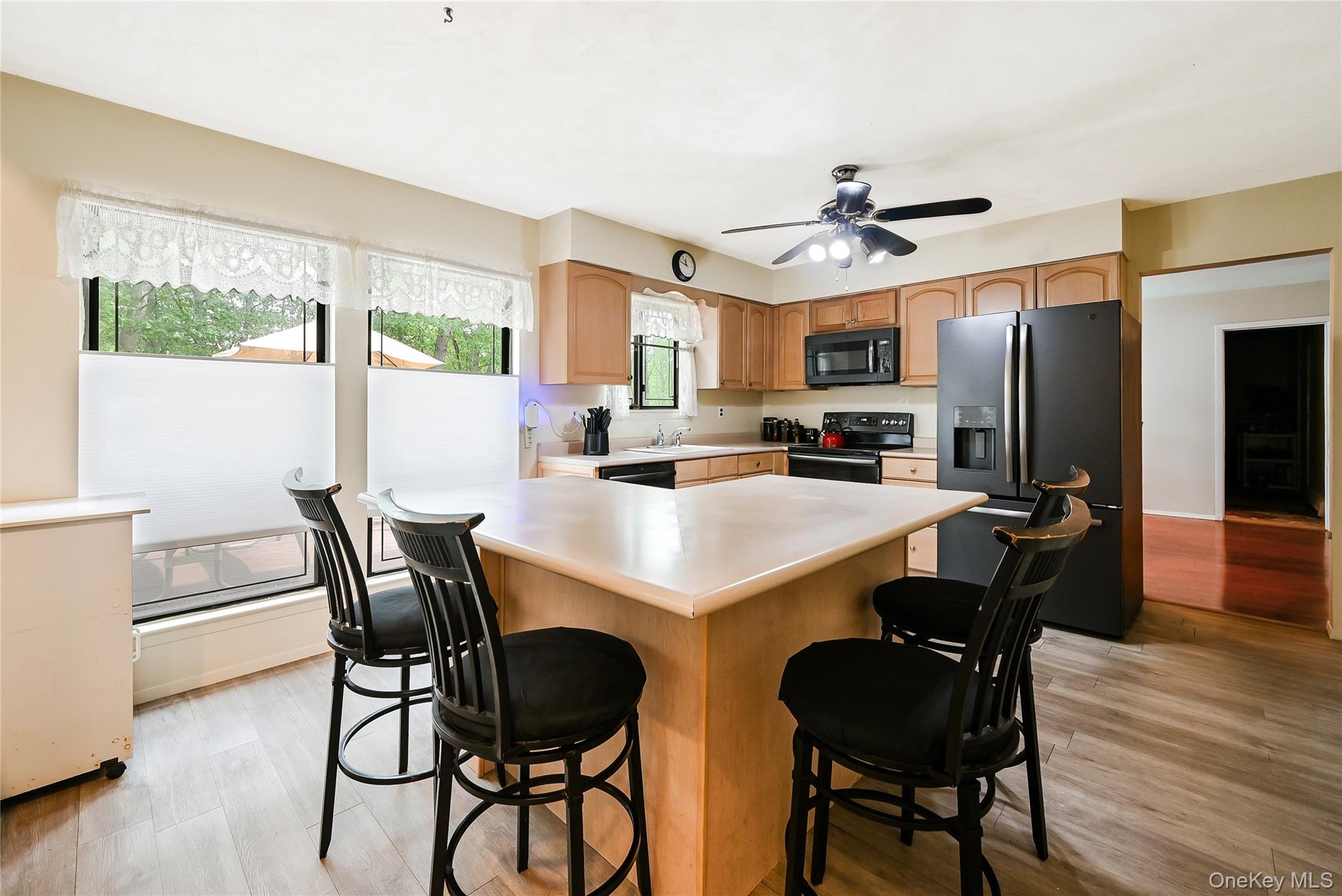 #11 photo, 15 Hastings Drive, サフォーク郡 Ridge , NY 11961