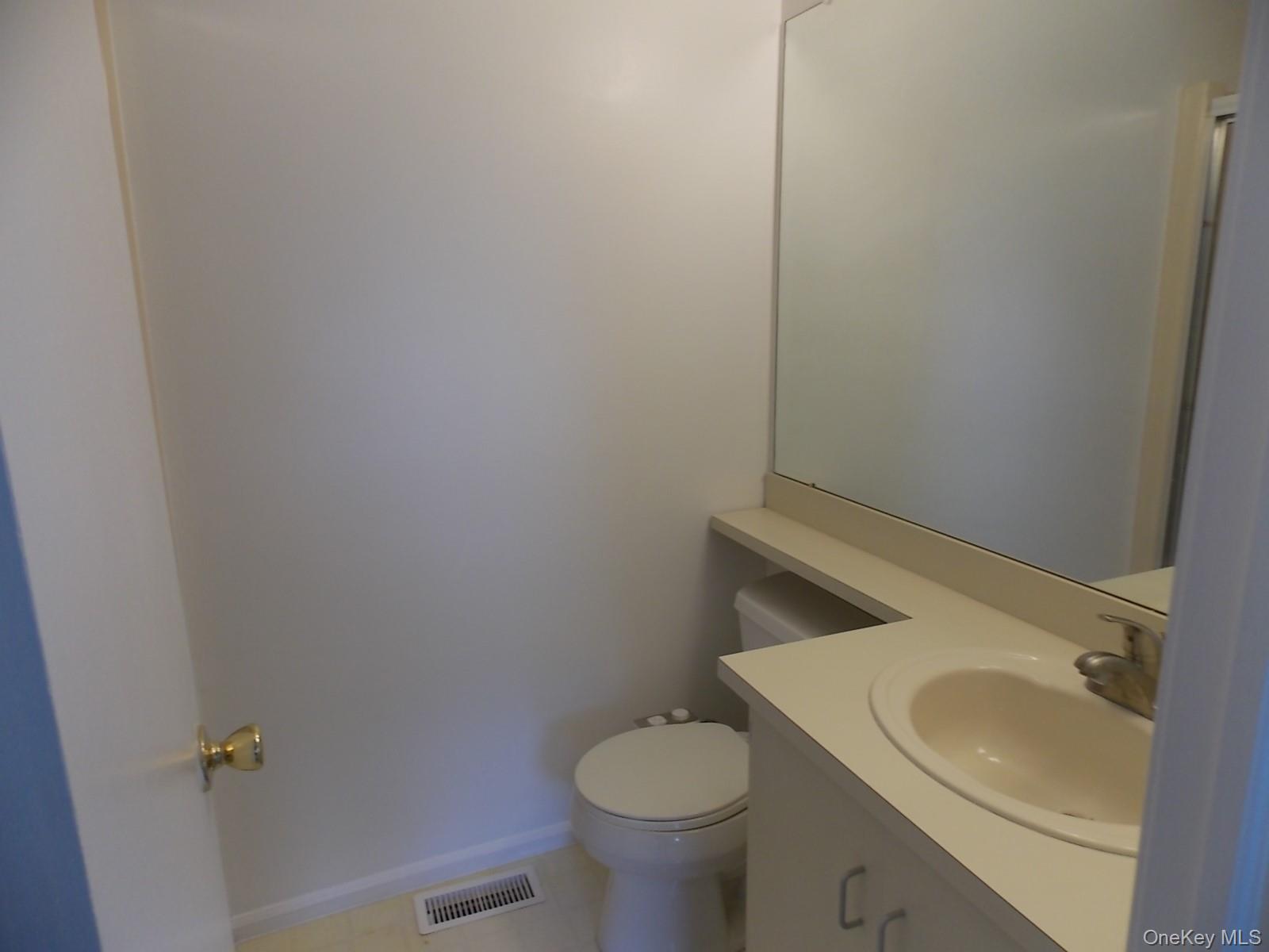 #9 photo, 38 Matthews Lane, Washingtonville , NY 10992