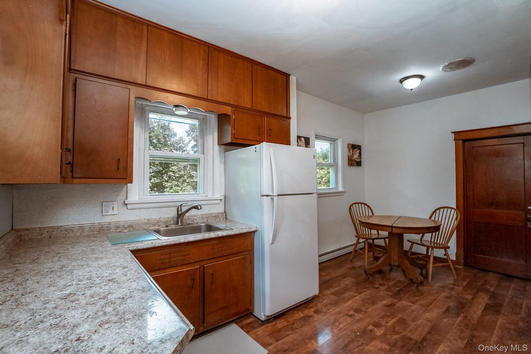 #7 photo, 44 Cedar Avenue, New Windsor , NY 12553