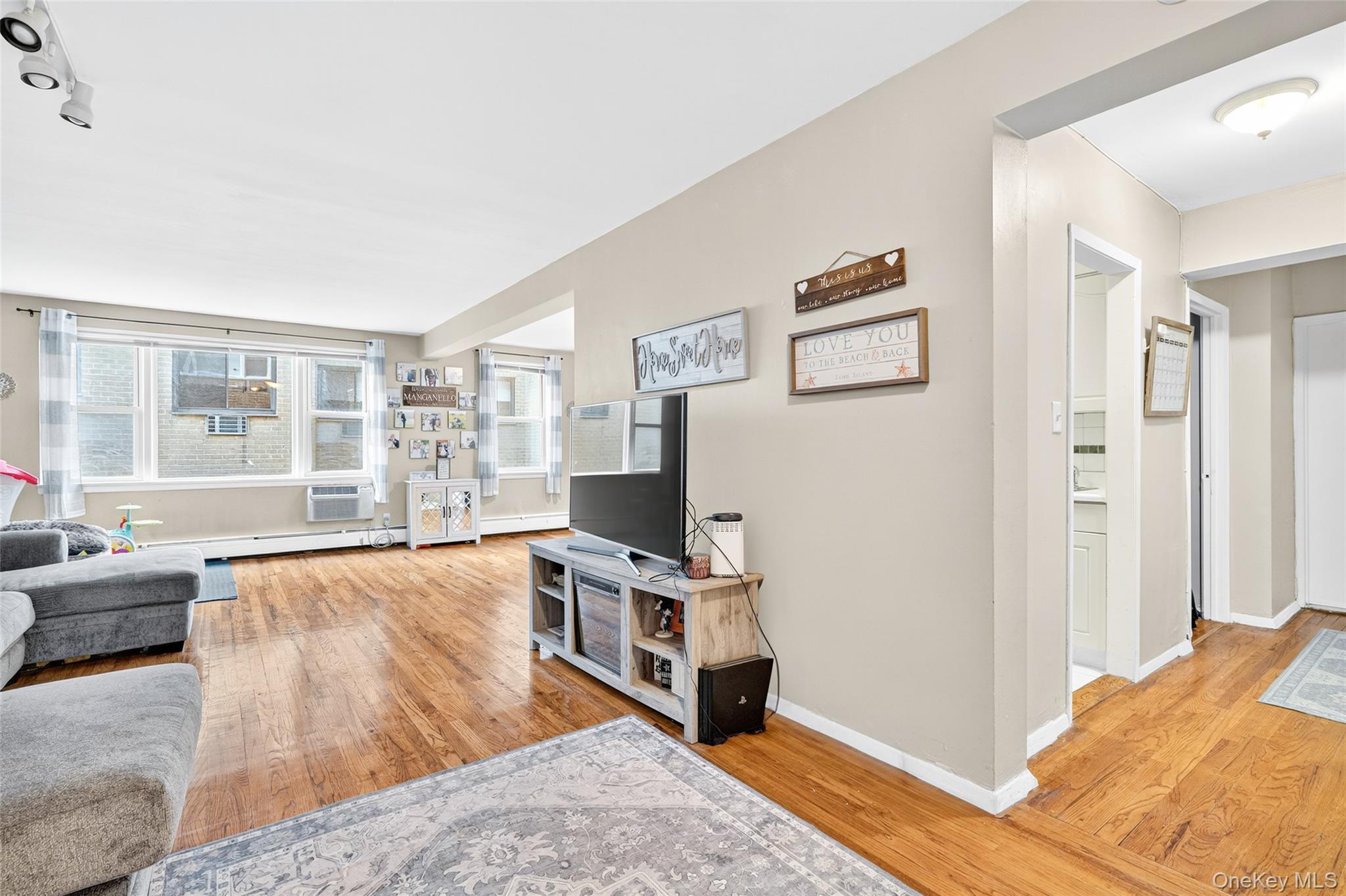 #11 photo, 120 E Hartsdale Avenue, Hartsdale , NY 10530