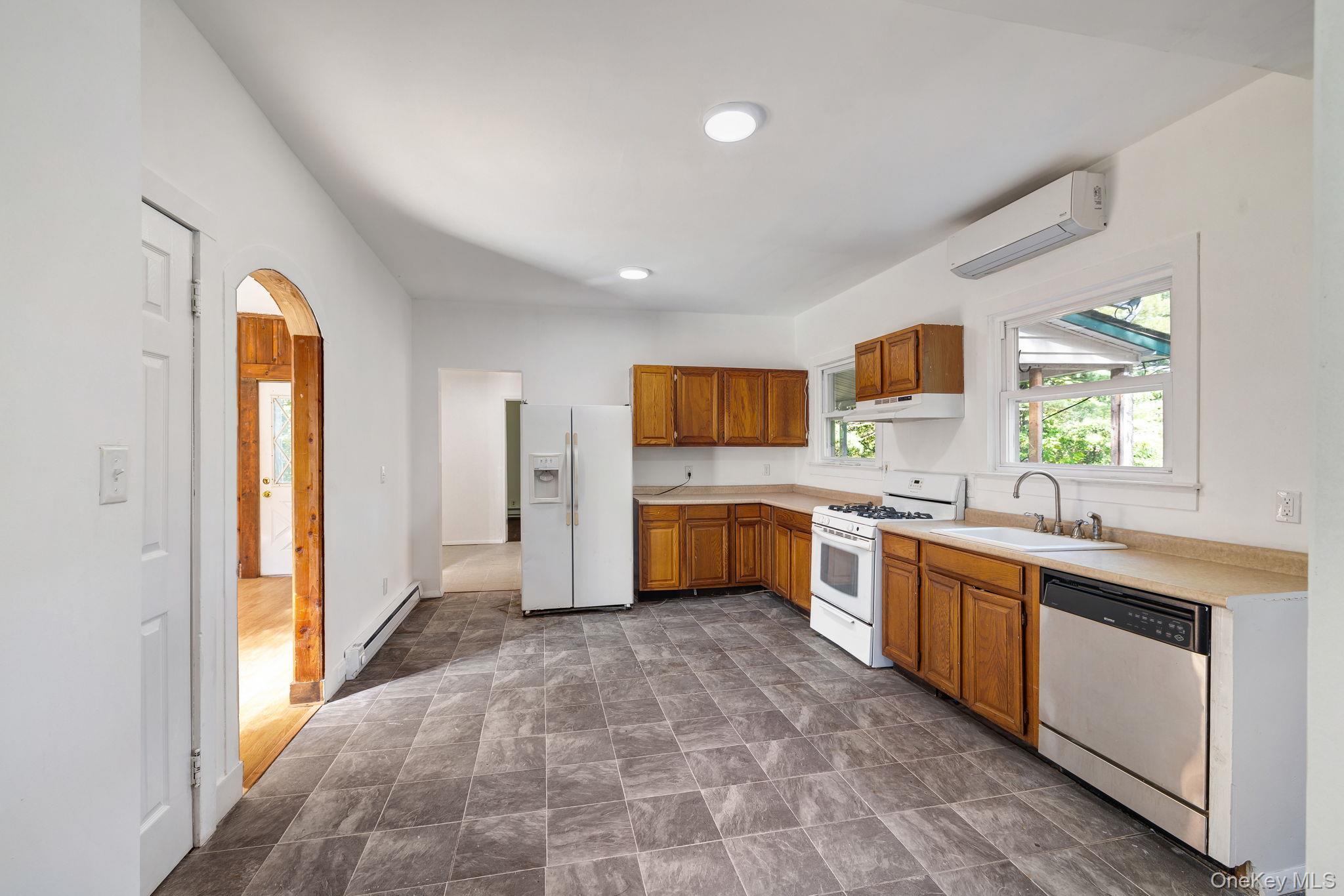 #11 photo, 1463 Briscoe Road, Swan Lake , NY 12783