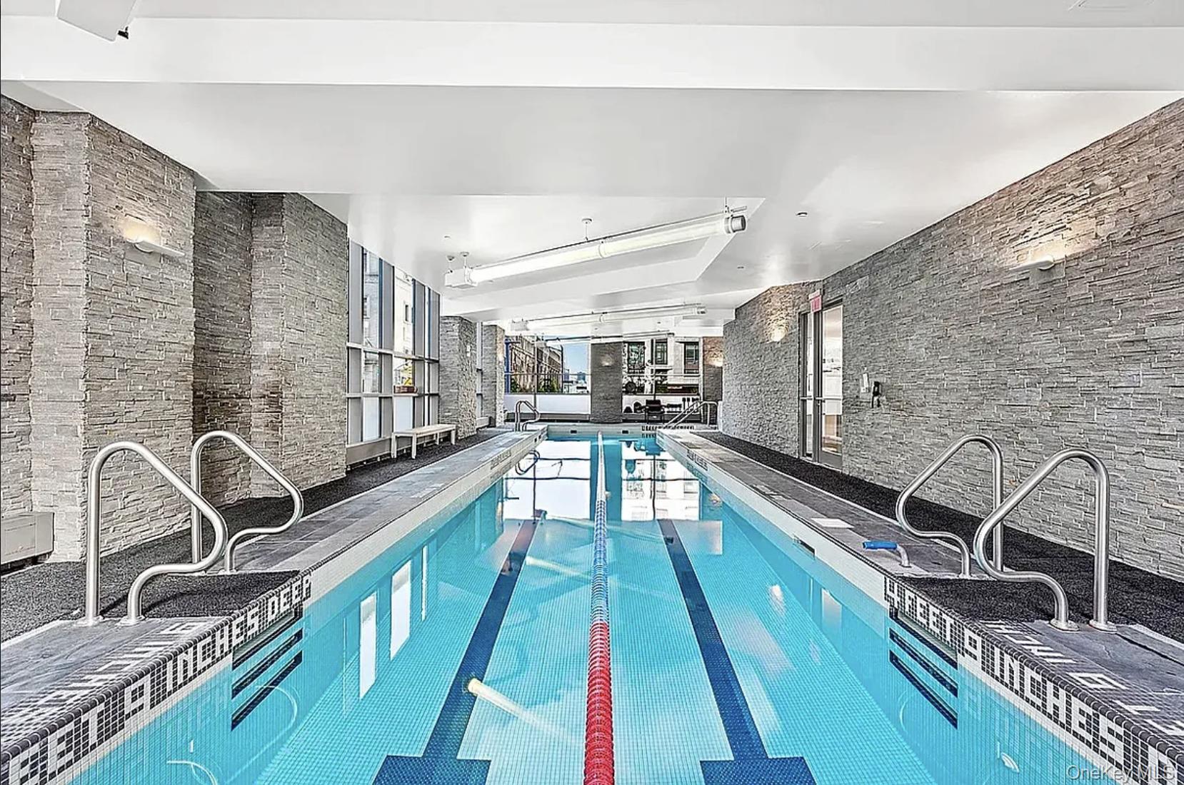 #16 photo, 10 W End Avenue, マンハッタン New York (Manhattan) , NY 10023