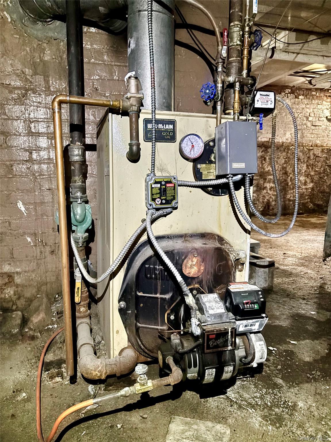 #7 photo, 25 Carroll Street, Poughkeepsie , NY 12601