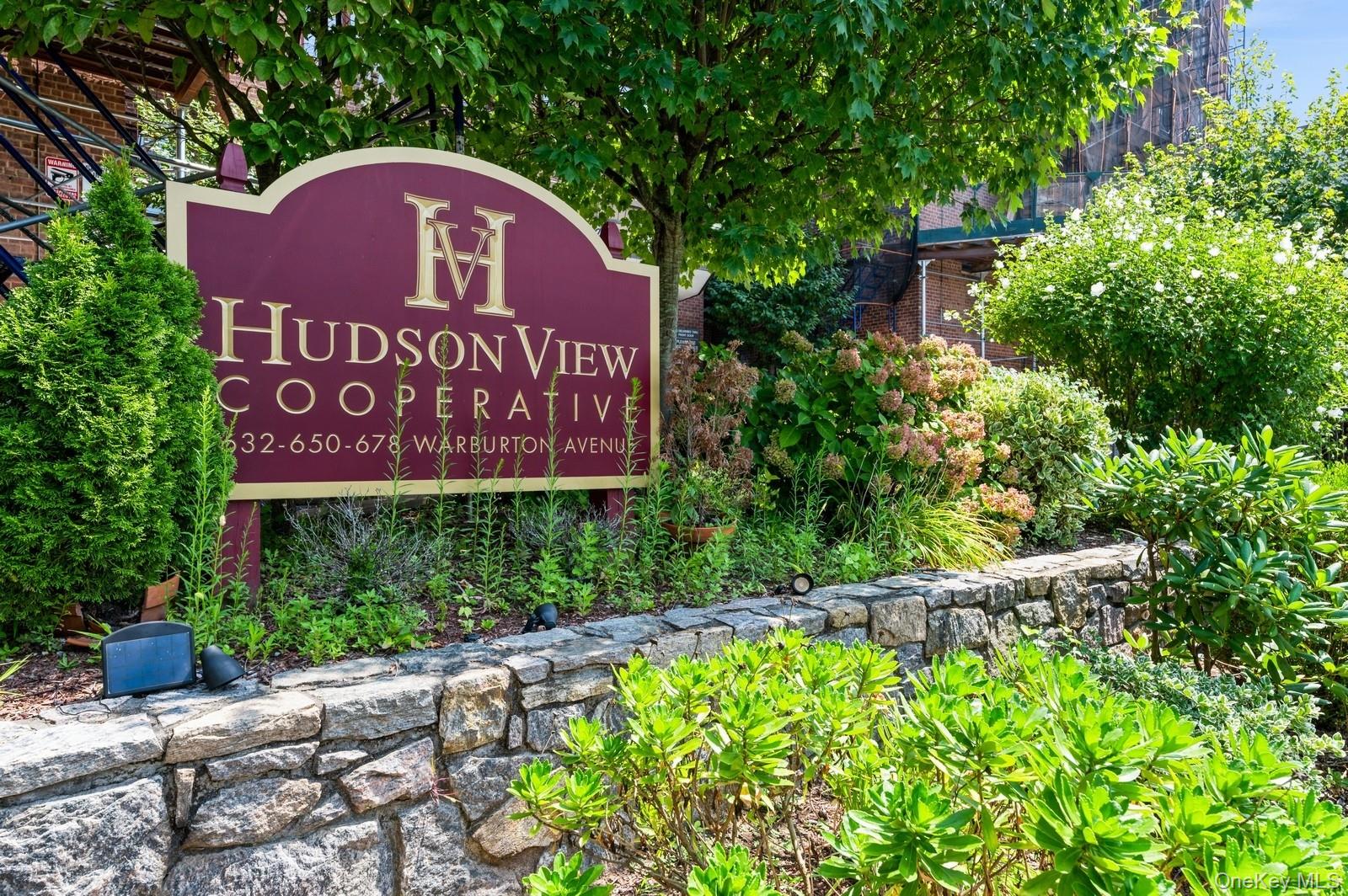 #15 photo, 678 Warburton Avenue, Yonkers , NY 10701