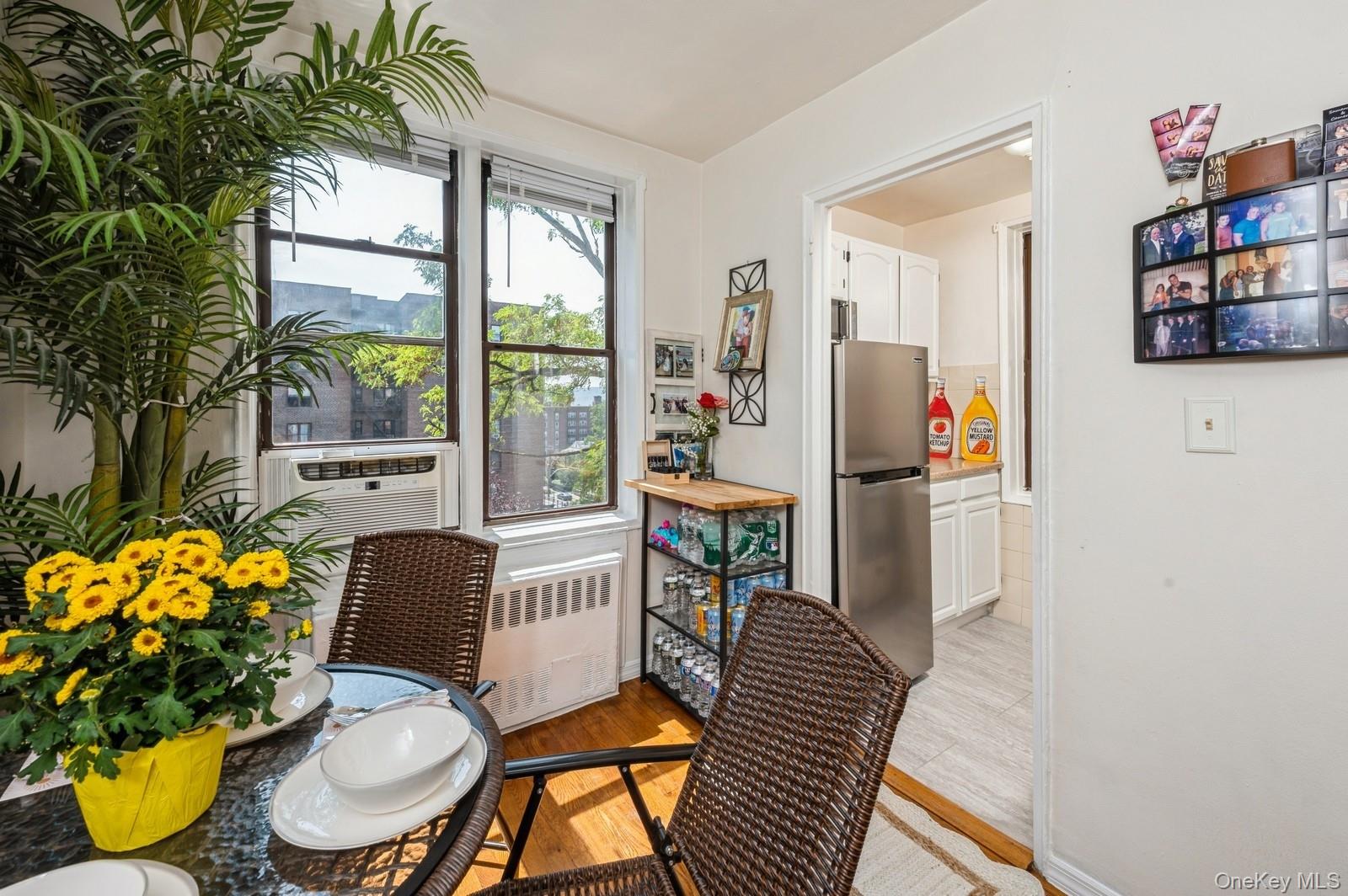 #5 photo, 678 Warburton Avenue, Yonkers , NY 10701