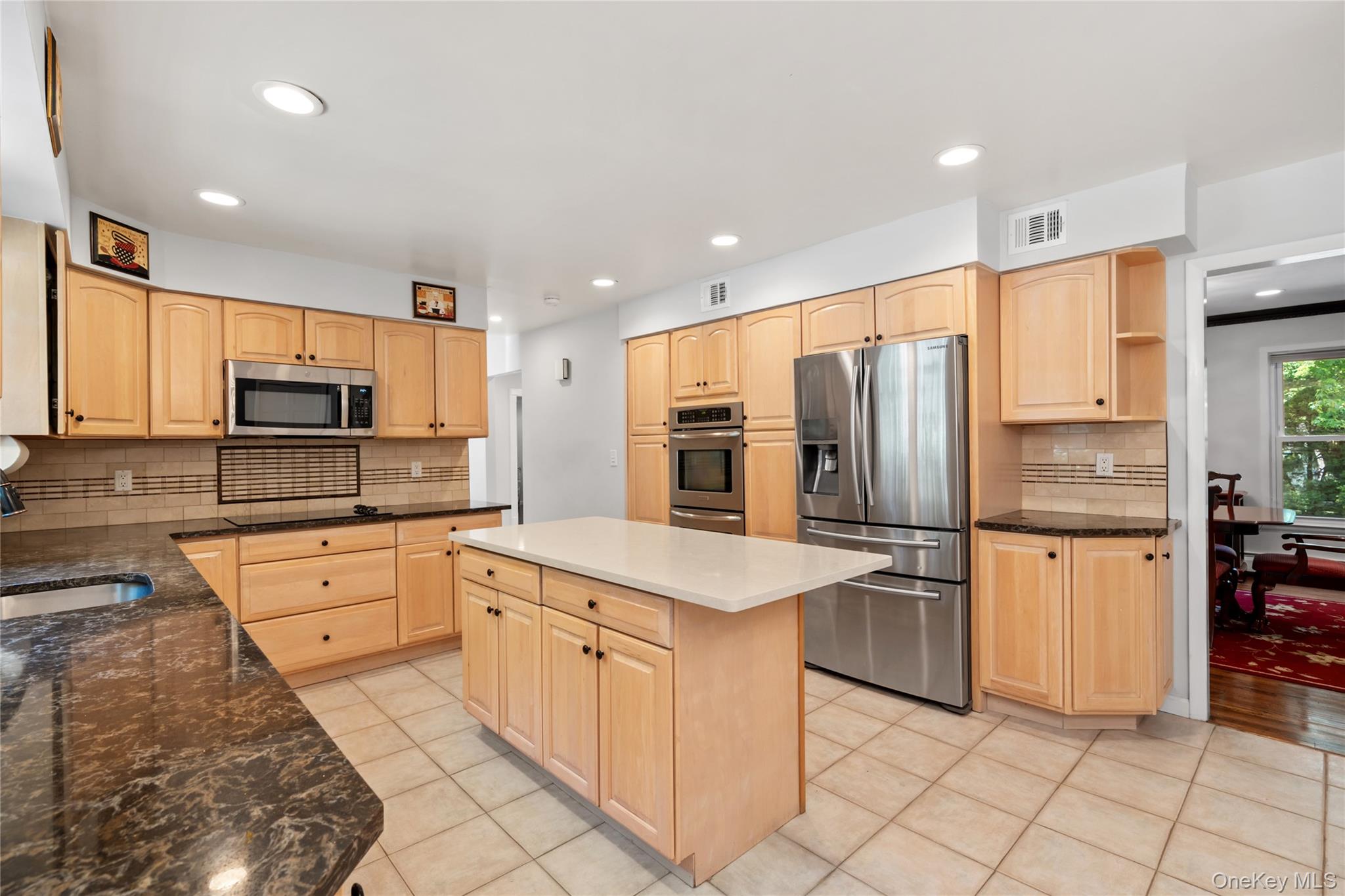 #18 photo, 10A Hunting Hill Road, ナッソー郡 Woodbury , NY 11797