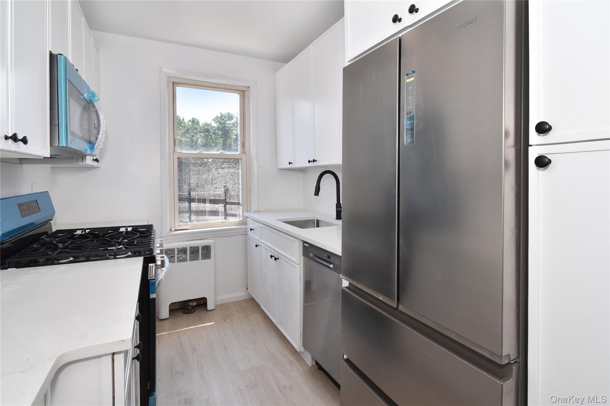 #7 photo, 1549 CENTRAL Avenue, Yonkers , NY 10710