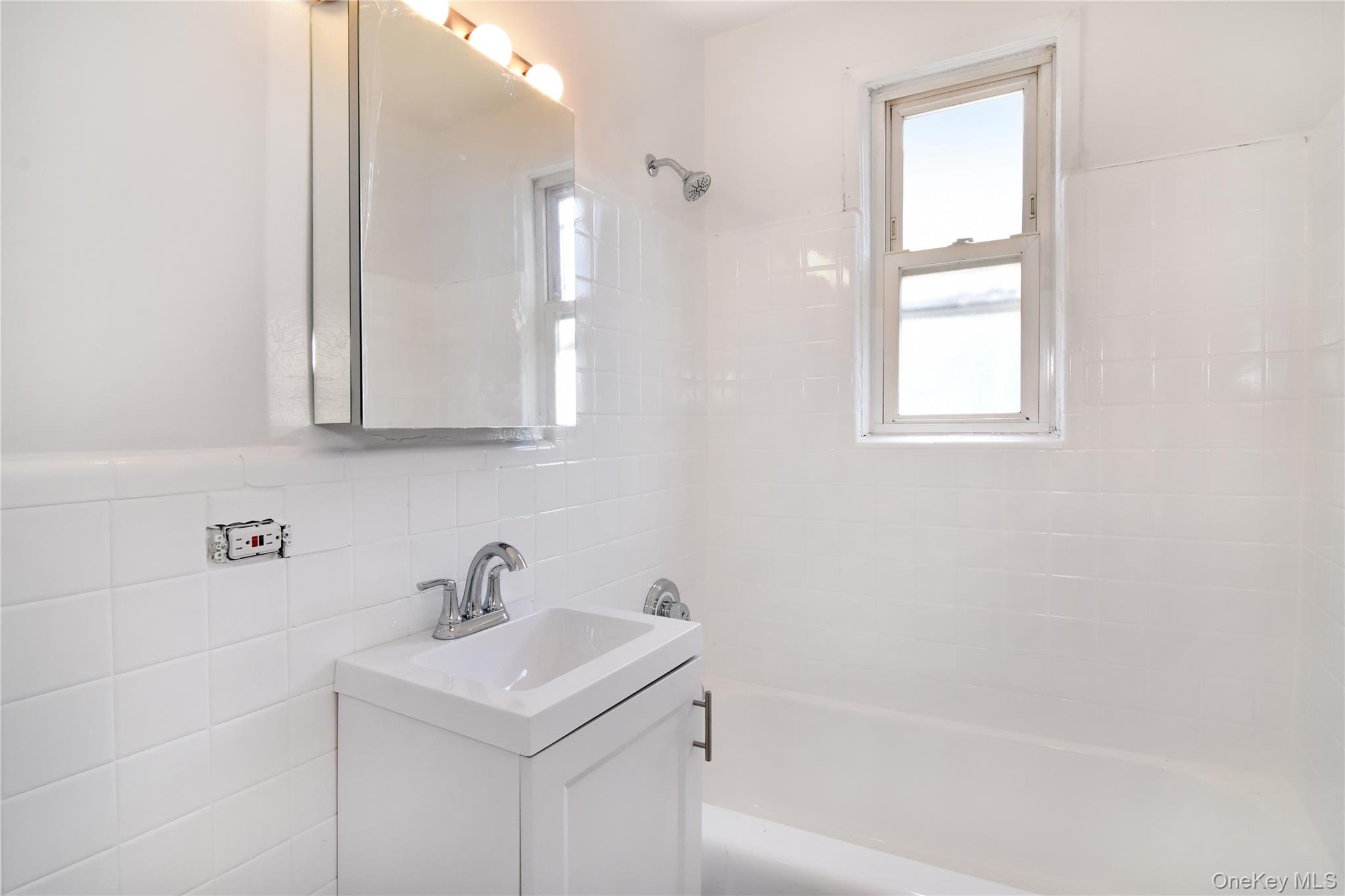 #9 photo, 1549 CENTRAL Avenue, Yonkers , NY 10710