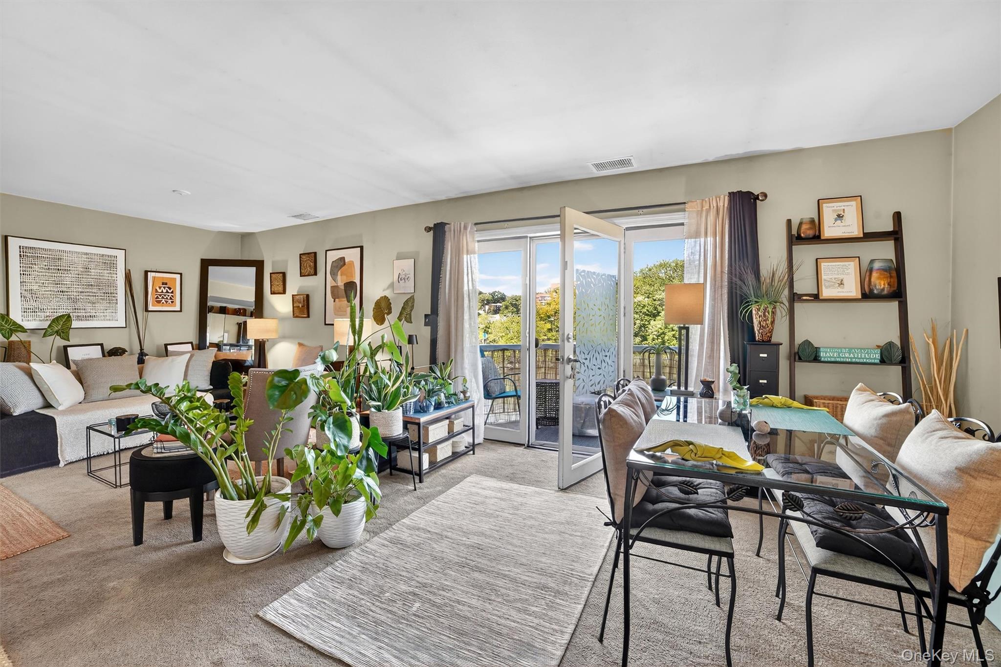 #6 photo, 37 Harbor Lane, New Rochelle , NY 10805