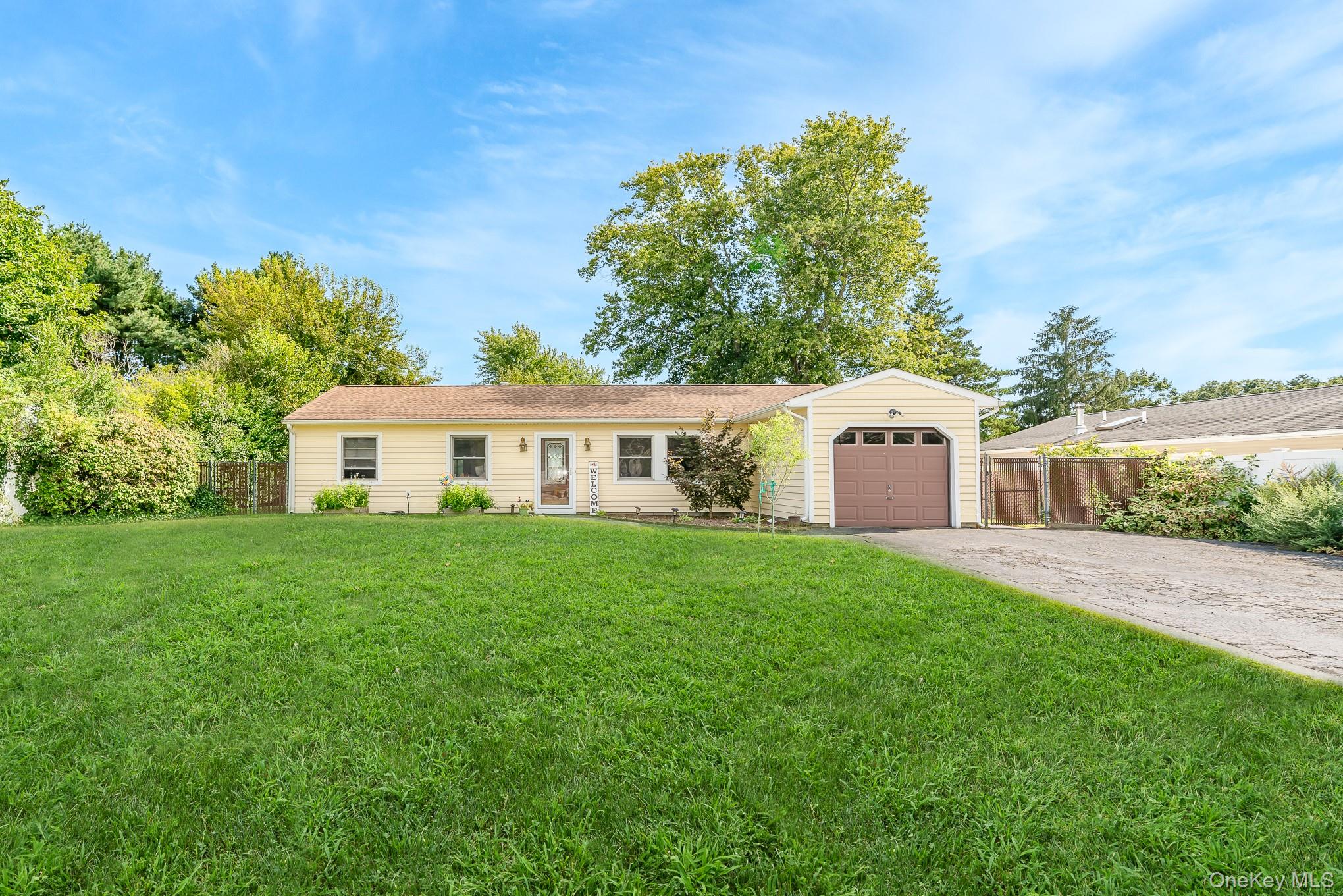 #1 photo, 16 Malcolm Street, Bellport , NY 11713