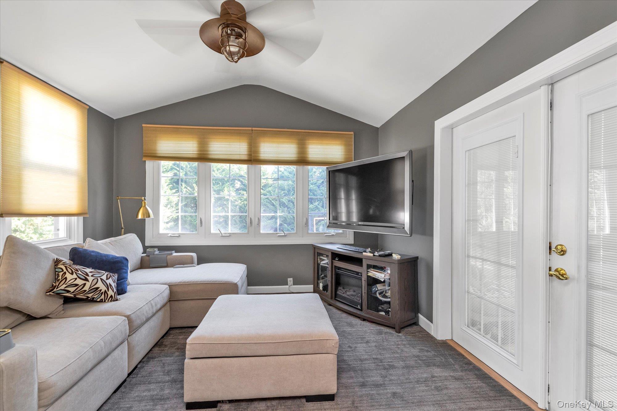 #13 photo, 16 Farnum Street, Lynbrook , NY 11563