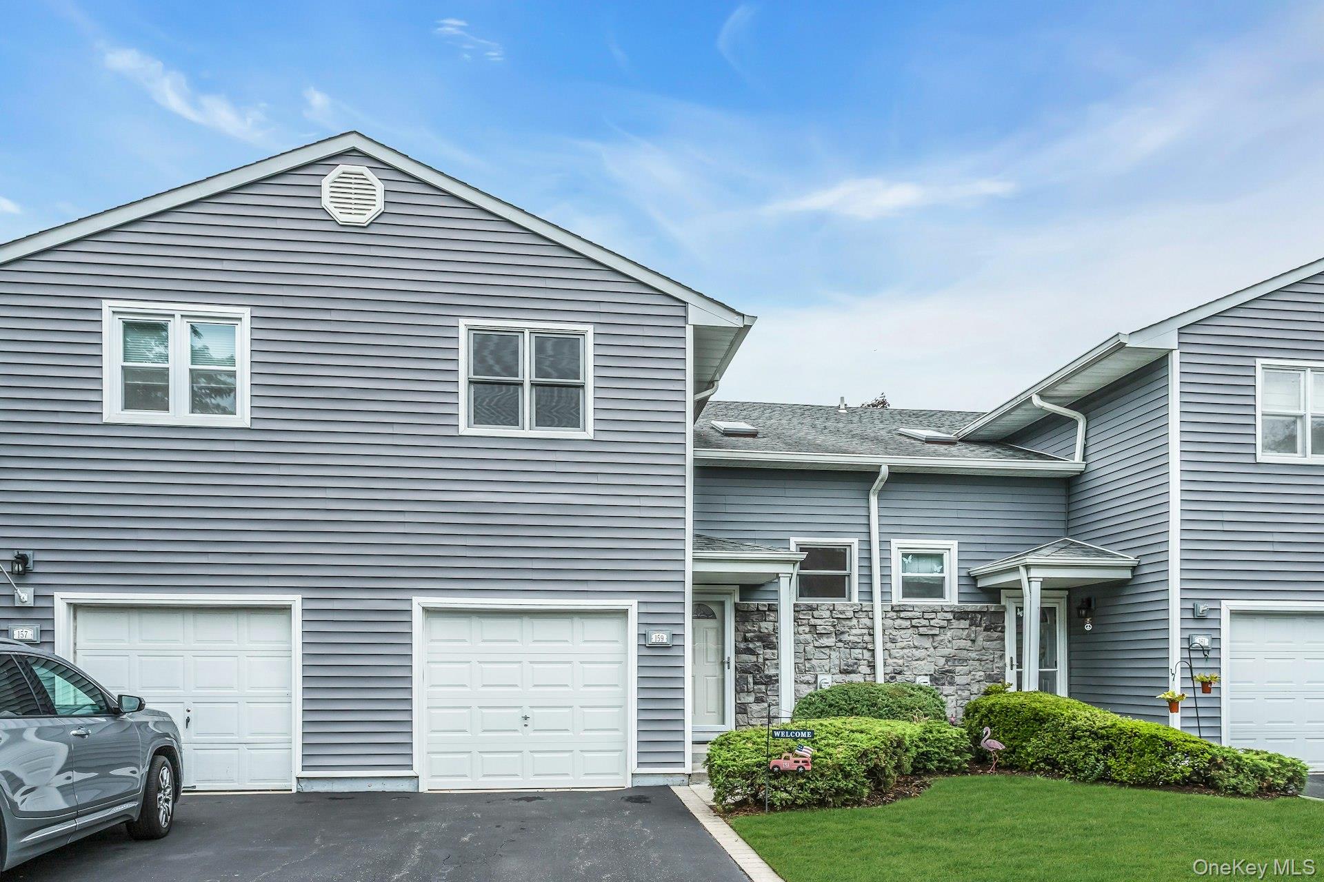 #1 photo, 159 Alicia Drive, サフォーク郡 North Babylon , NY 11703