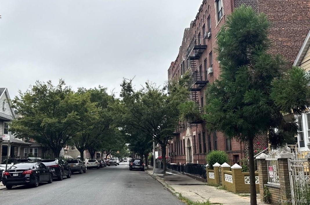 #3 photo, 400 E 49th Street, ブルックリン区 Brooklyn , NY 11203