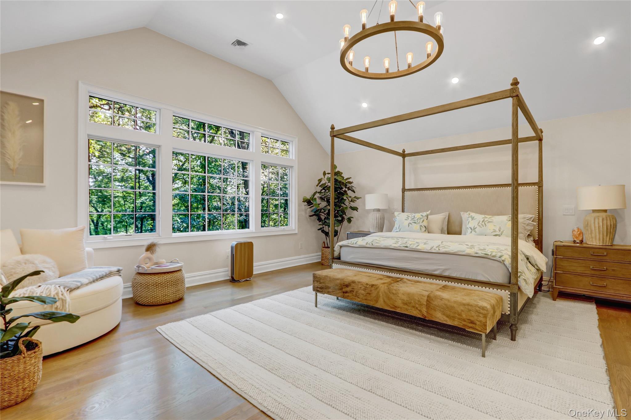 #12 photo, 339 Meadow Lane, Mill Neck , NY 11765