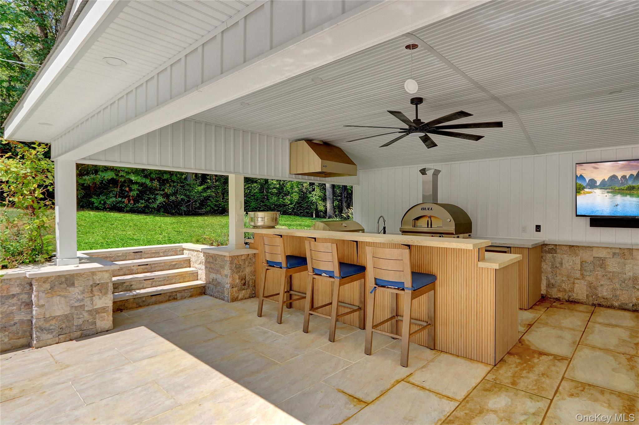 #20 photo, 339 Meadow Lane, Mill Neck , NY 11765