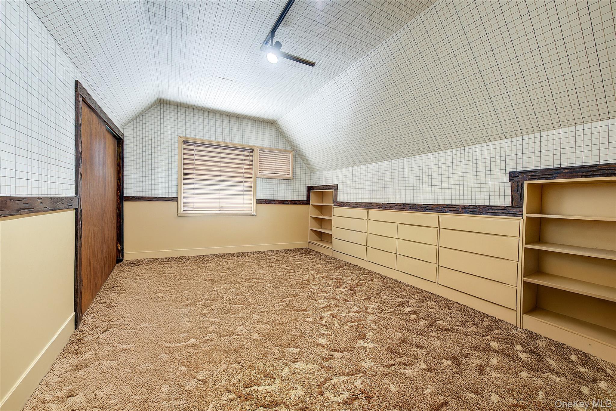 #15 photo, 135-40 78th Road, クイーンズ区 Kew Garden Hills , NY 11367