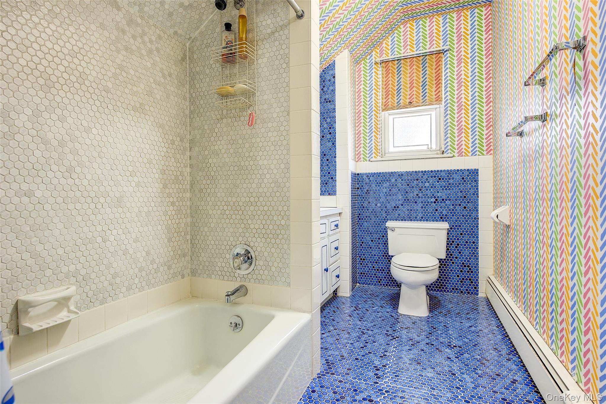 #17 photo, 135-40 78th Road, クイーンズ区 Kew Garden Hills , NY 11367