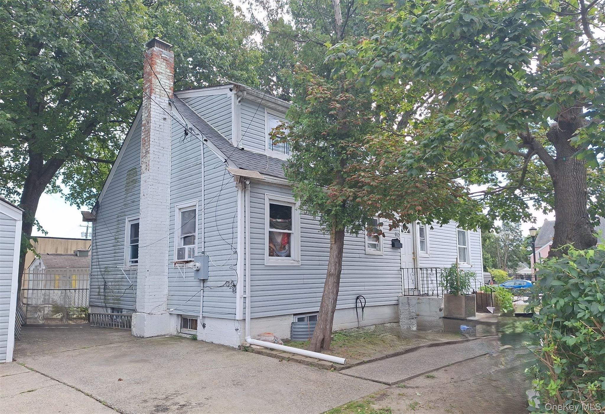 #3 photo, 863 Prospect Avenue, ナッソー郡 Westbury , NY 11590