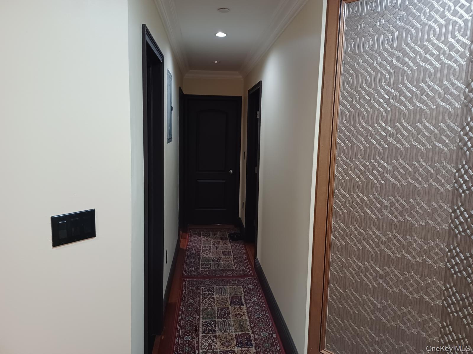 #12 photo, 127-22 Kew Gardens Road, クイーンズ区 Kew Gardens , NY 11415