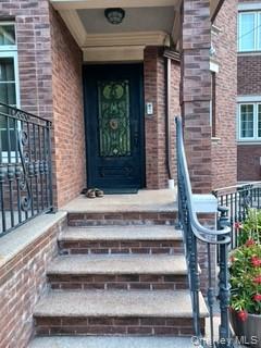 #3 photo, 127-22 Kew Gardens Road, クイーンズ区 Kew Gardens , NY 11415