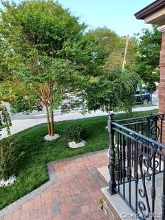 #7 photo, 127-22 Kew Gardens Road, クイーンズ区 Kew Gardens , NY 11415