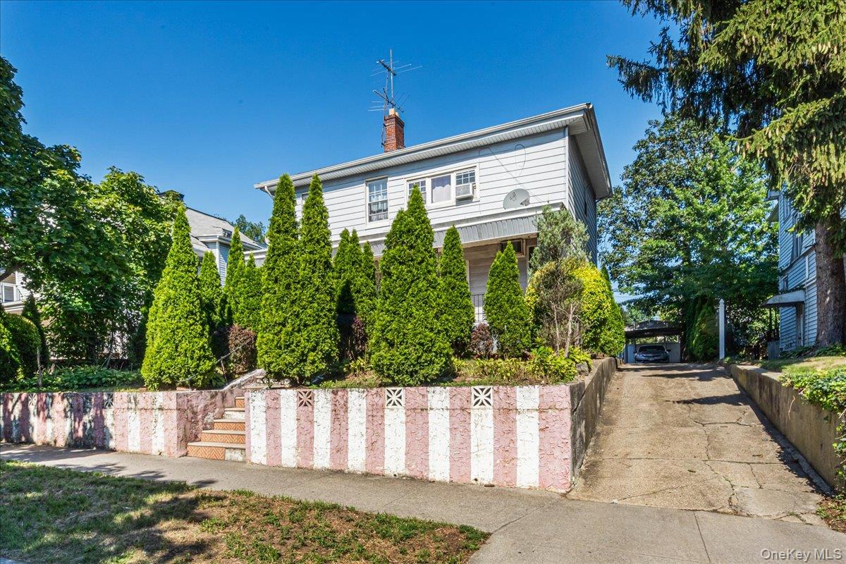 #2 photo, 84-15 120th Street, クイーンズ区 Kew Gardens , NY 11415