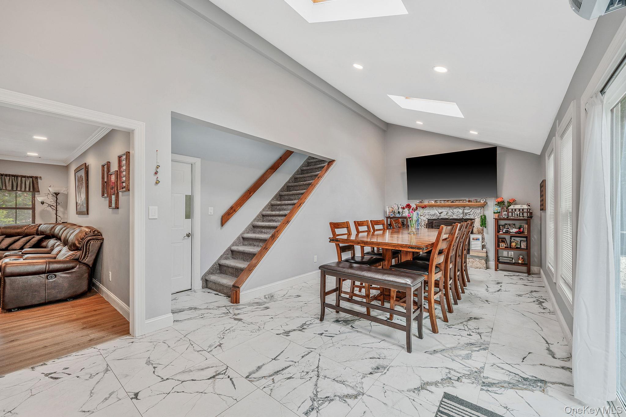 #9 photo, 5 Hastings Drive, サフォーク郡 Ridge , NY 11961