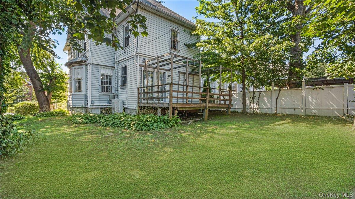 #3 photo, 84-21 120th Street, クイーンズ区 Kew Gardens , NY 11415