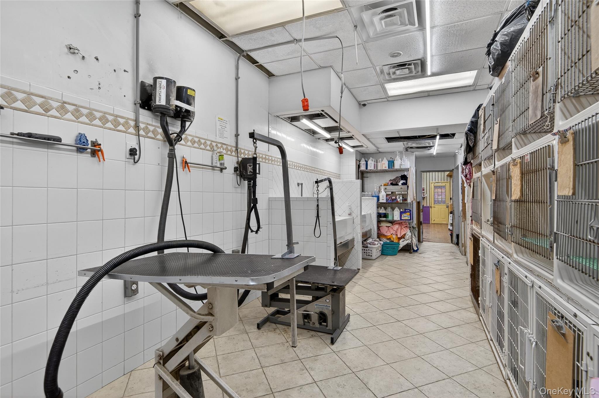 #10 photo, 1 Covert Avenue, ナッソー郡 Floral Park , NY 11001