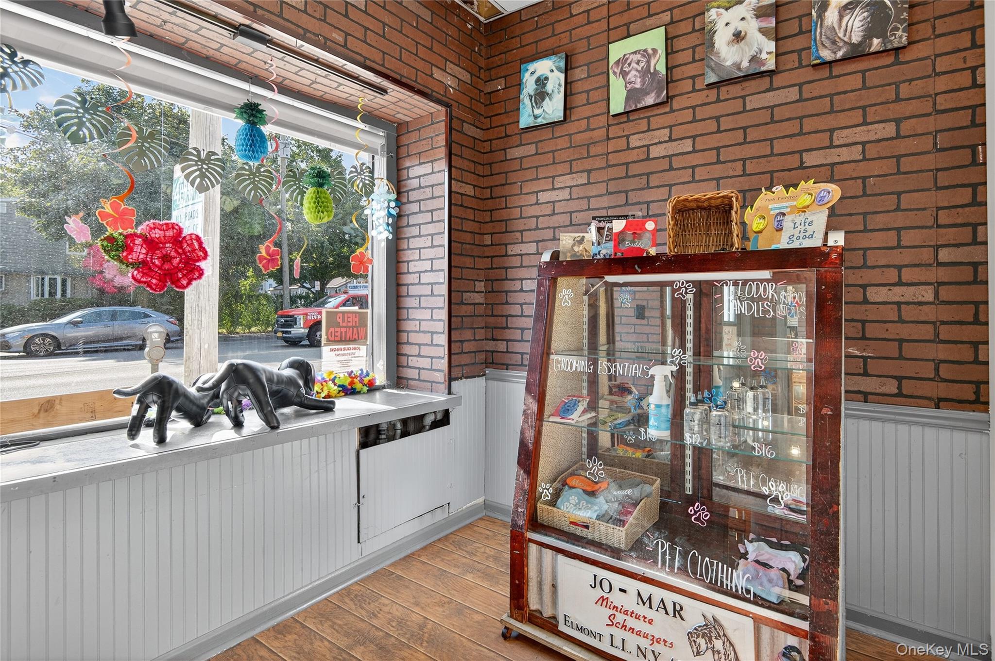 #13 photo, 1 Covert Avenue, ナッソー郡 Floral Park , NY 11001