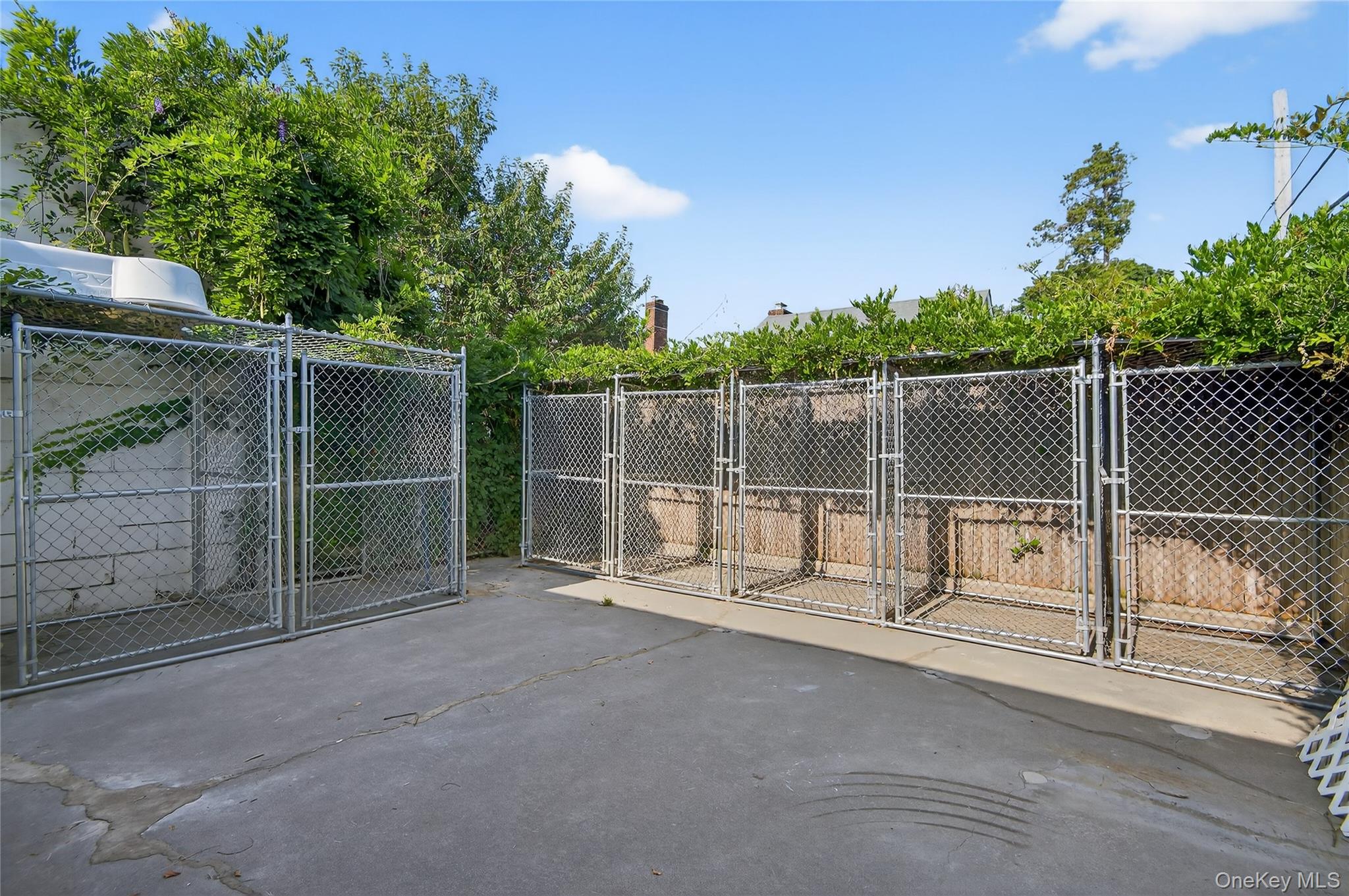 #19 photo, 1 Covert Avenue, ナッソー郡 Floral Park , NY 11001