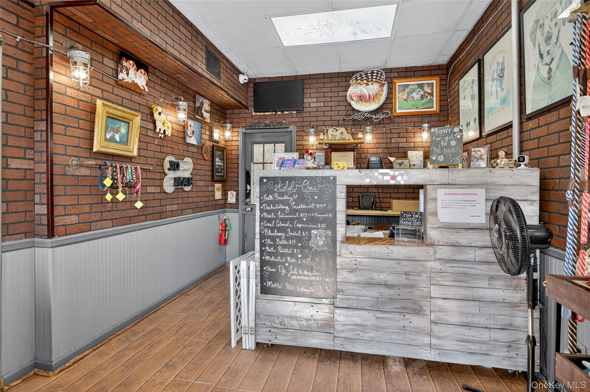 #5 photo, 1 Covert Avenue, ナッソー郡 Floral Park , NY 11001