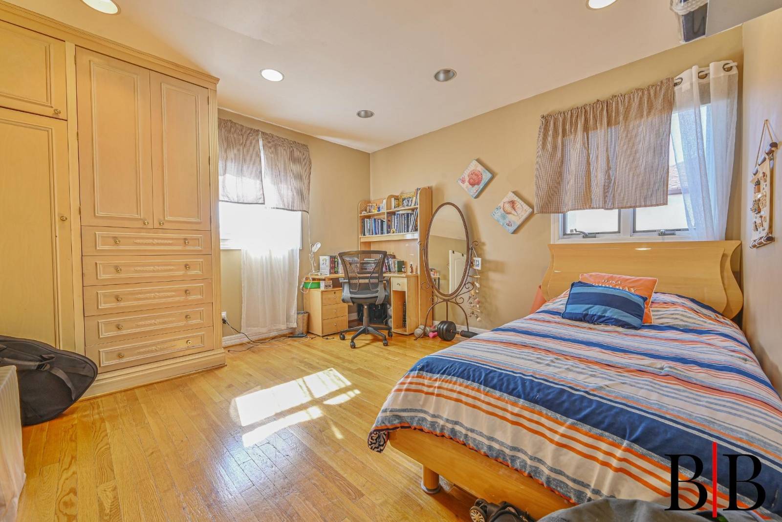 #12 photo, 2445 East 65 Street, Mill Basin , NY 11234