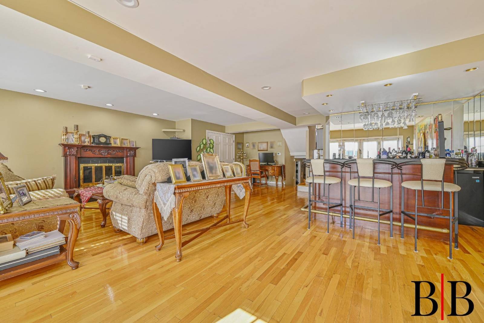 #9 photo, 2445 East 65 Street, Mill Basin , NY 11234