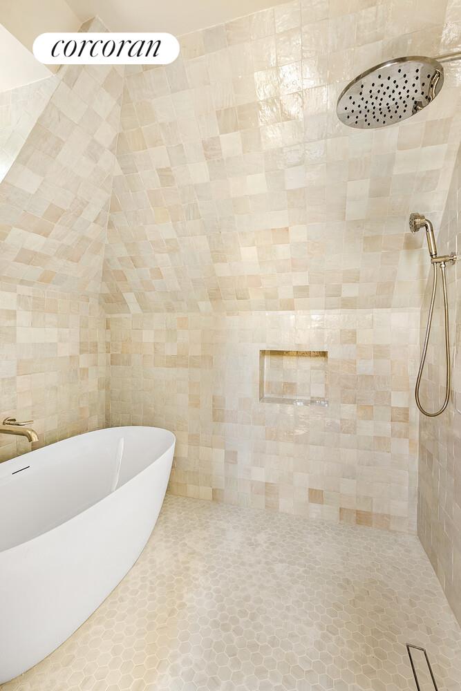 #20 photo, 320 E 18TH Street, Ditmas Park , NY 11226