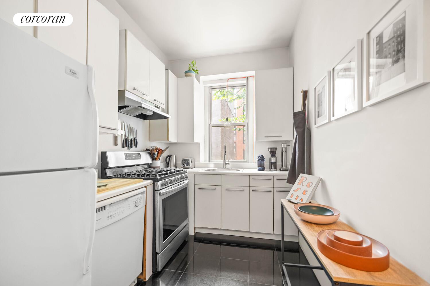 #12 photo, 548 LINCOLN Place, Crown Heights , NY 11238