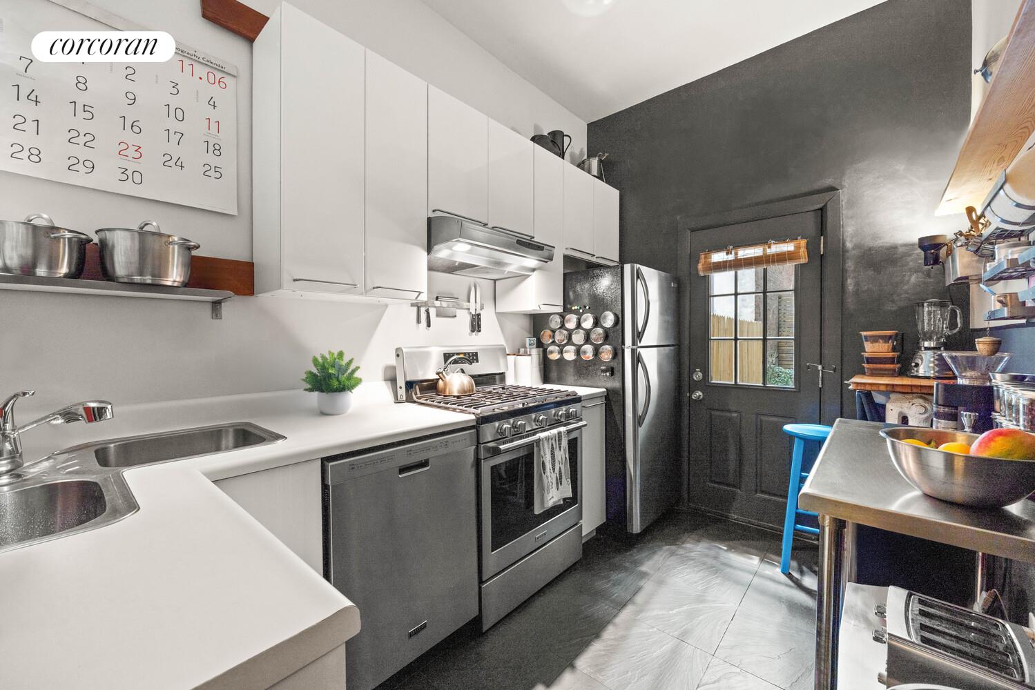 #7 photo, 548 LINCOLN Place, Crown Heights , NY 11238