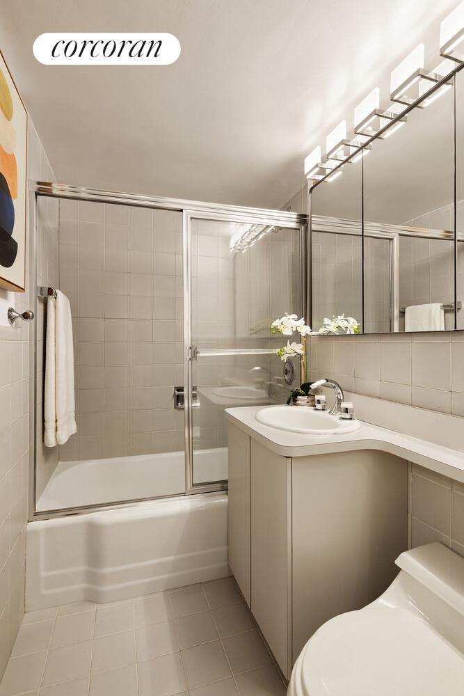 #11 photo, 130 E 18TH Street, マンハッタン Gramercy Park , NY 10003