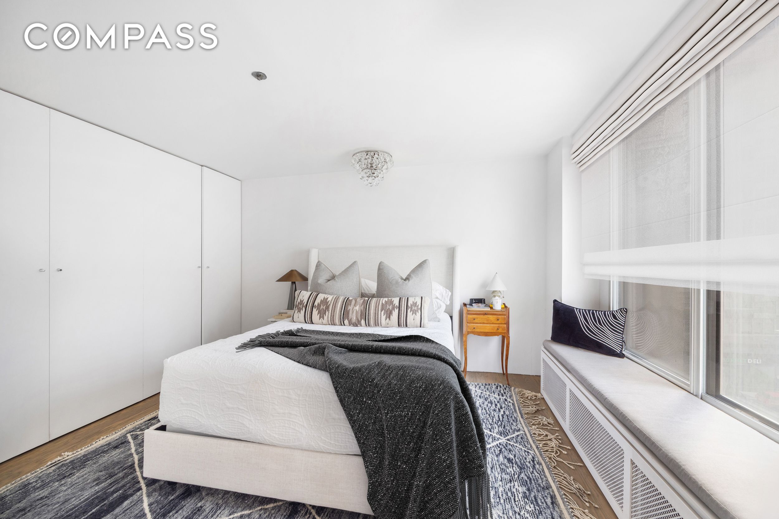 #6 photo, 356 Broadway, TriBeCa , NY 10013