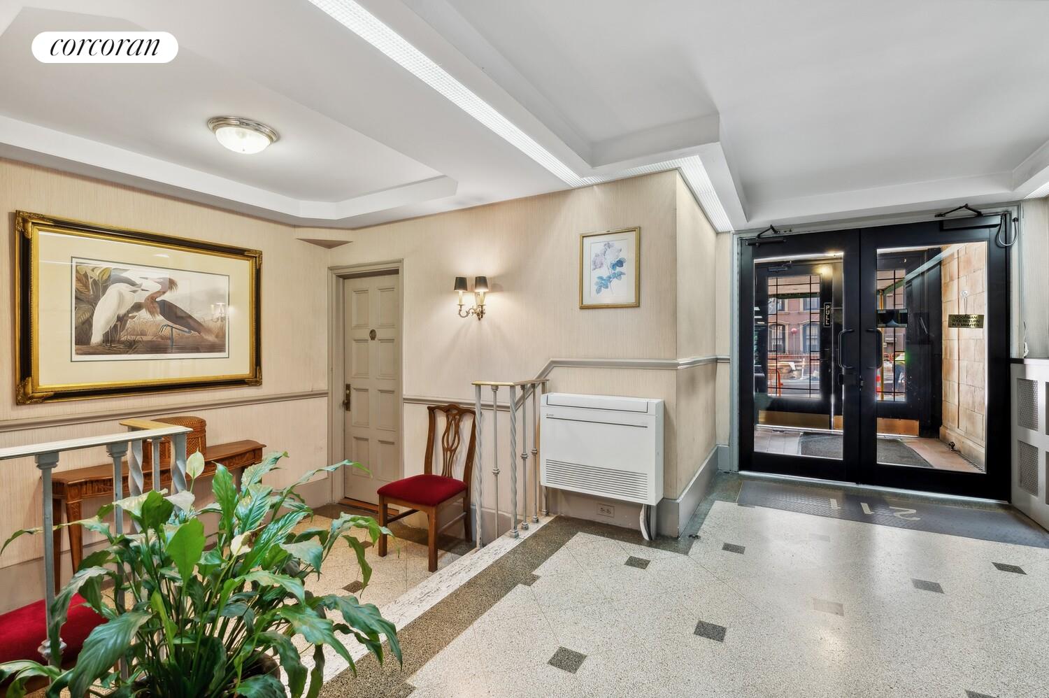 #10 photo, 211 E 35TH Street, マンハッタン Murray Hill , NY 10016