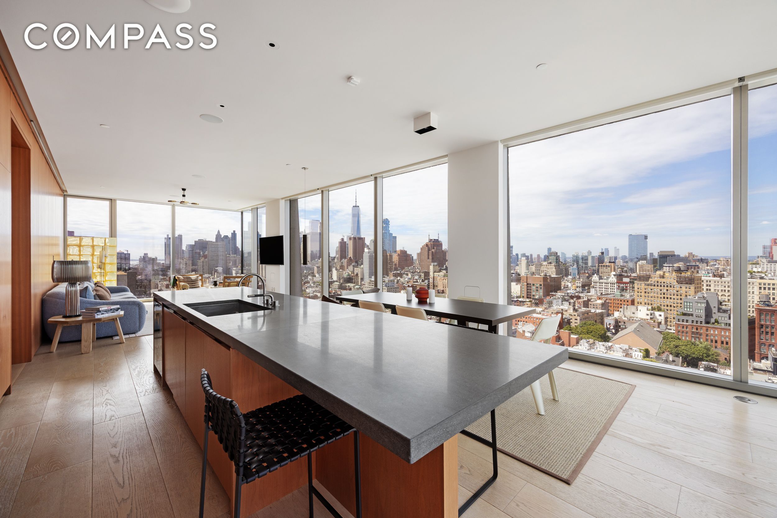 #11 photo, 215 Chrystie Street, マンハッタン Lower East Side , NY 10002